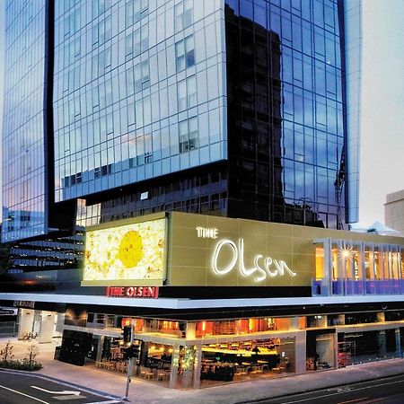 The Olsen Melbourne Art Series Luaran gambar