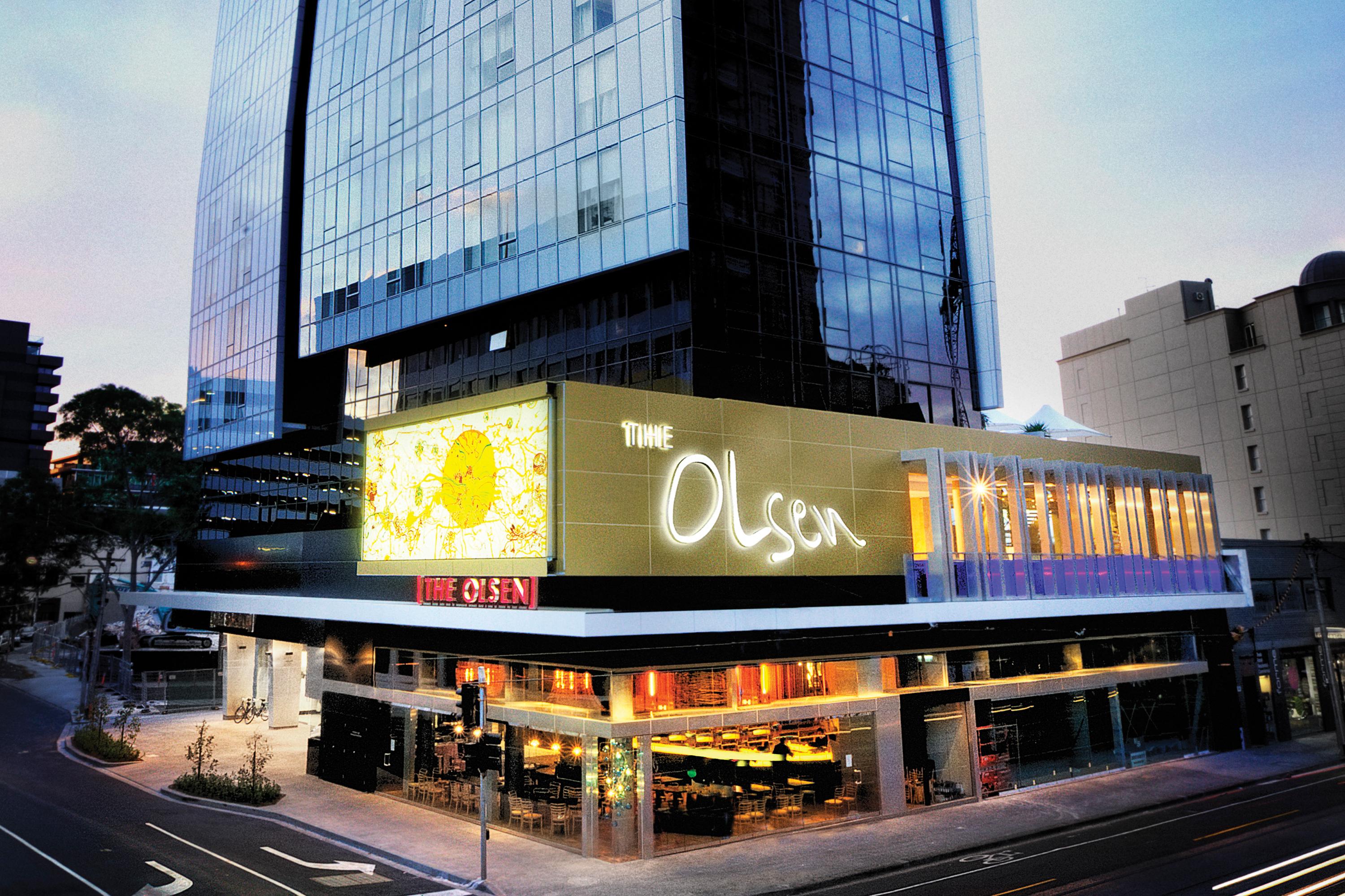 The Olsen Melbourne Art Series Luaran gambar The Olsen, 2010